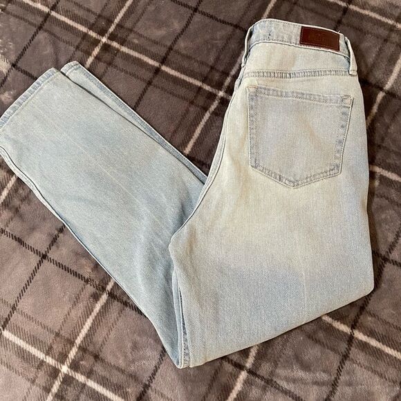 Hollister mom jeans   - Picture 4 of 12